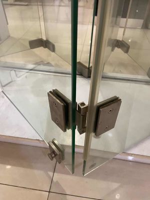 Acessórios de vidro deslizante de aço inoxidável para portas dobráveis de vidro sem enquadramento
