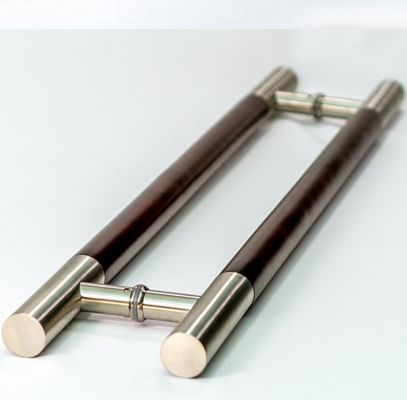 Moderno Design Portão de vidro temperado puxar alça com aço inoxidável e acabamento de lixação