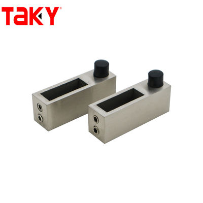 Ferramentas de porta de chuveiro de vidro sem quadro de aço em design minimalista com espessura de 10 mm
